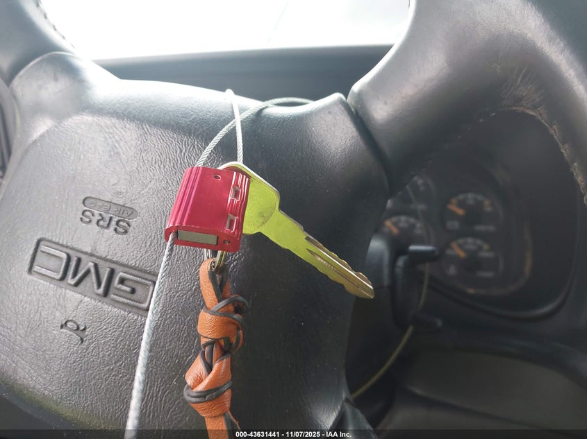 2000 GMC Sierra 1500 Sle VIN: 1GTEK19T0YZ163662 Lot: 43631441