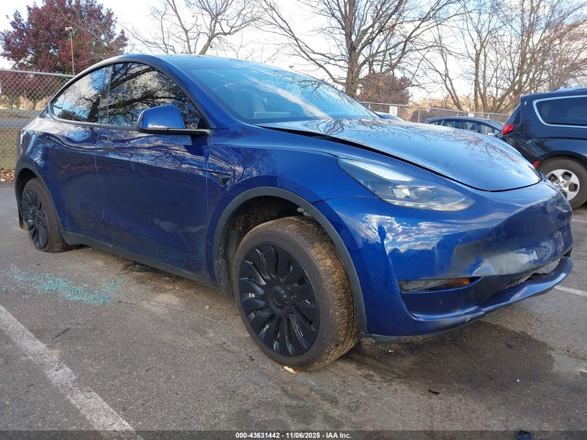 2023 TESLA MODEL Y AWD/LONG RANGE DUAL MOTOR ALL-WHEEL DRIVE - 7SAYGDEE7PF814879
