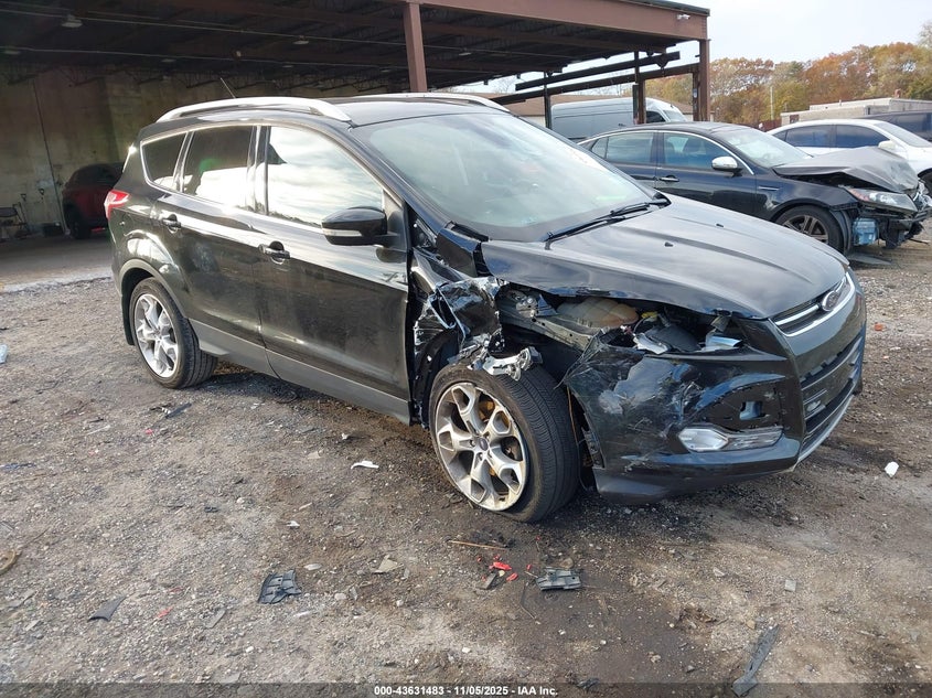 FORD ESCAPE TITANIUM