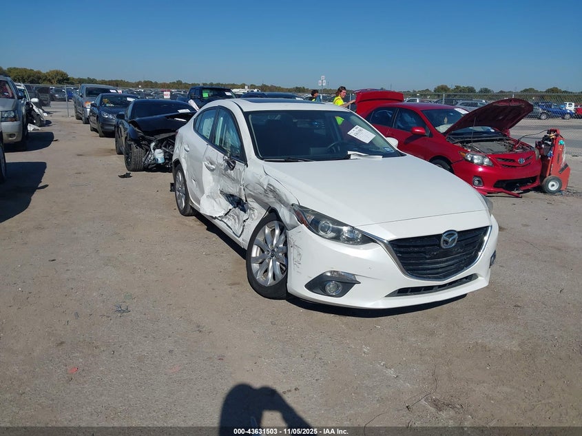 MAZDA 3 S TOURING