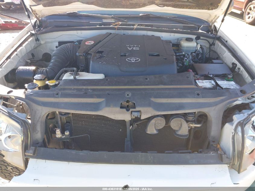 2005 Toyota 4Runner Sr5 V6 VIN: JTEBU14R658044004 Lot: 43631518