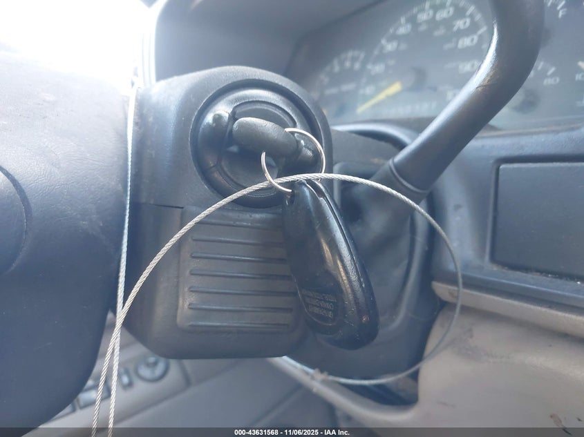 1GNFK16R3XJ424333 1999 CHEVROLET EXPRESS photo no. 11