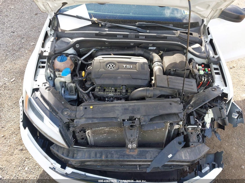 2016 VOLKSWAGEN JETTA 1.8T SPORT - 3VWD17AJ1GM306045