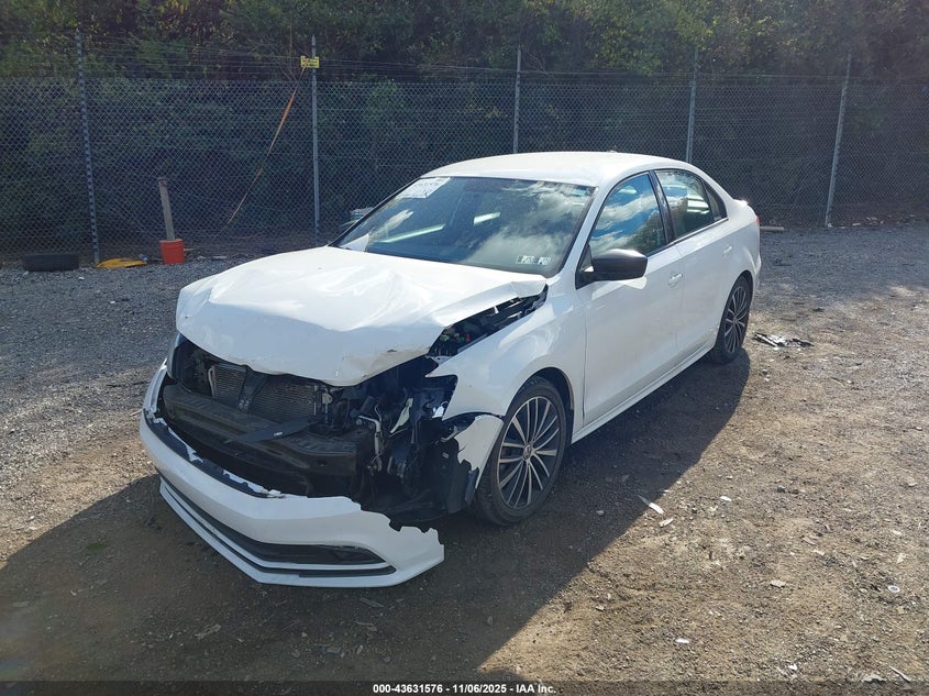 2016 VOLKSWAGEN JETTA 1.8T SPORT - 3VWD17AJ1GM306045
