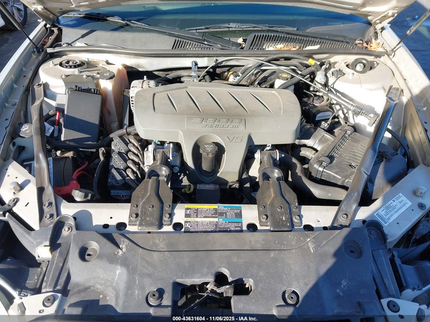 2008 Buick Lacrosse Cxl VIN: 2G4WD582681253661 Lot: 43631604