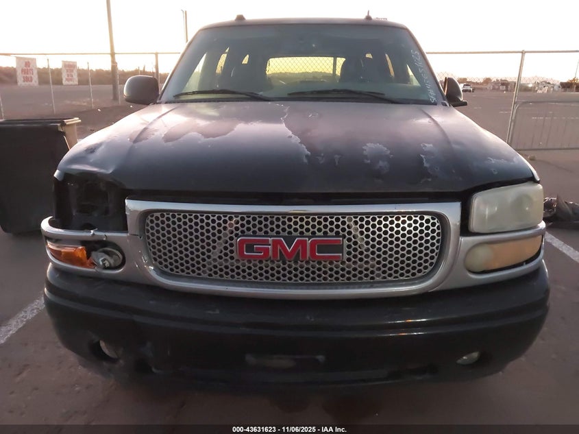 2004 GMC Yukon Xl 1500 Denali VIN: 1GKFK66U64J256472 Lot: 43631623