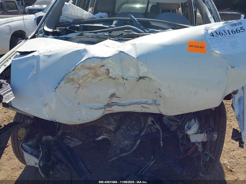 2011 Chrysler Town & Country Limited VIN: 2A4RR6DGXBR684162 Lot: 43631665