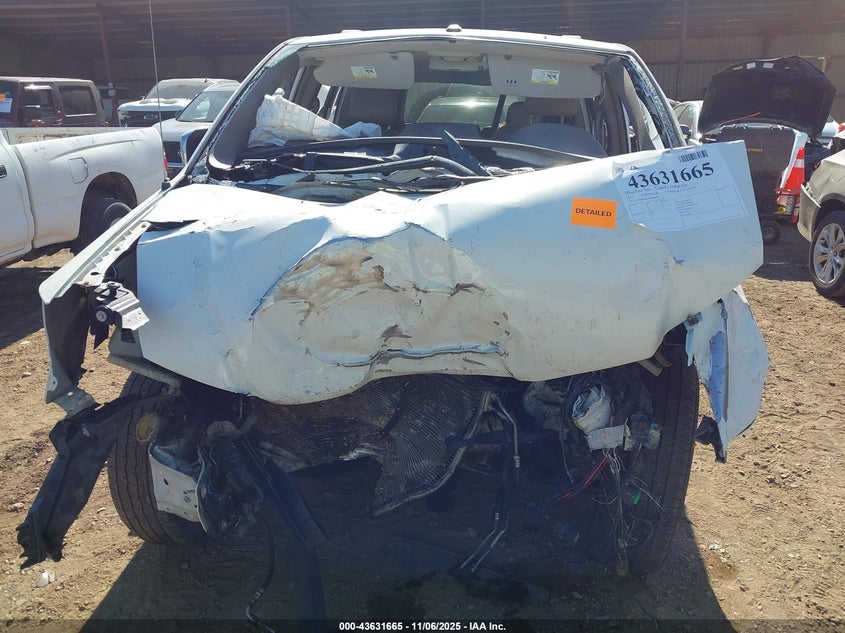 2011 Chrysler Town & Country Limited VIN: 2A4RR6DGXBR684162 Lot: 43631665