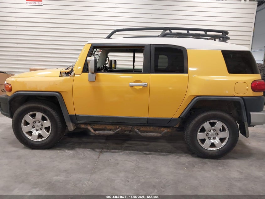 2007 Toyota Fj Cruiser VIN: JTEBU11F270022450 Lot: 43631673