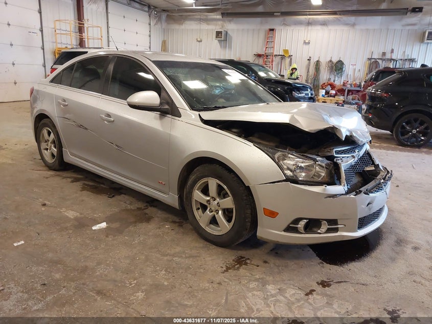 CHEVROLET CRUZE 1LT AUTO