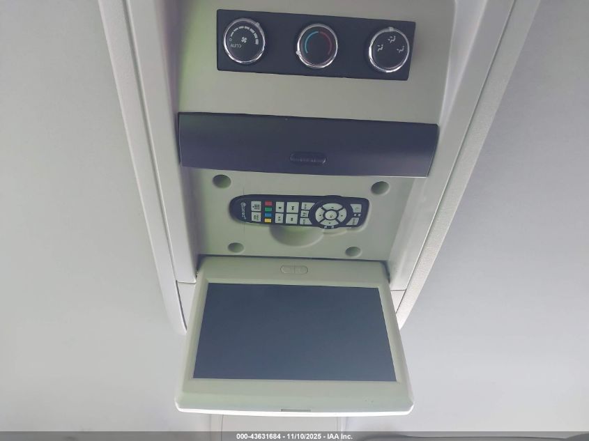 2015 Chrysler Town & Country Touring VIN: 2C4RC1BG3FR514504 Lot: 43631684