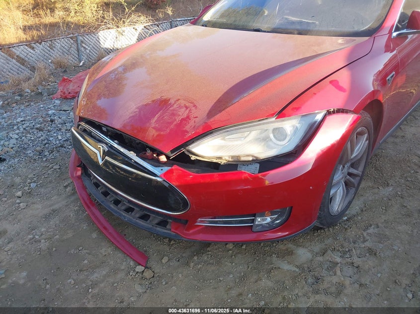 2014 TESLA MODEL S P85 5YJSA1H16EFP60189