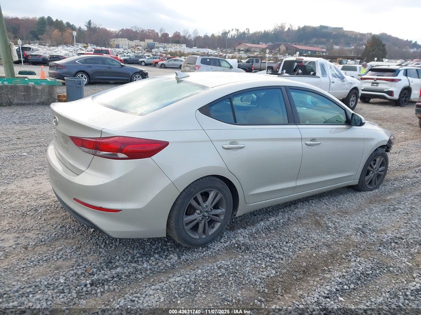 2017 HYUNDAI ELANTRA SE - 5NPD84LF7HH001033