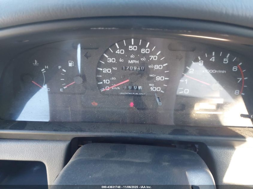 1995 Nissan Pathfinder Le/Se/Xe VIN: JN8HD17YXSW067301 Lot: 43631748