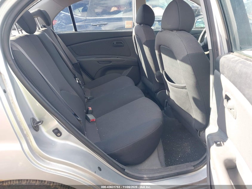 2007 Kia Rio Lx VIN: KNADE123976223738 Lot: 43631753