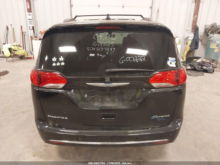 2020 Chrysler Pacifica Hybrid Limited VIN: 2C4RC1N71LR277857 Lot: 43631784