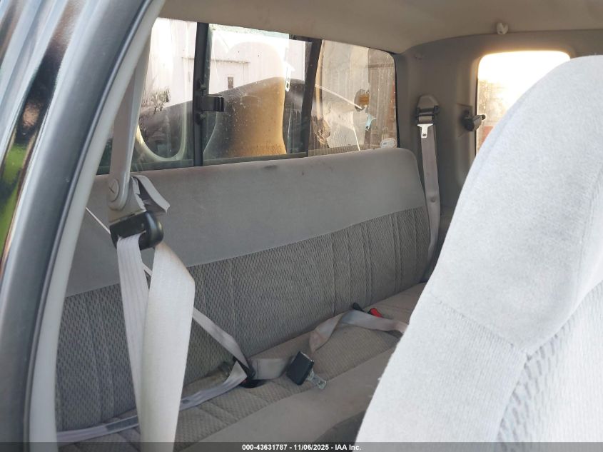 1997 Ford F-150 Lariat/Xl/Xlt VIN: 1FTDX1862VKA53001 Lot: 43631787