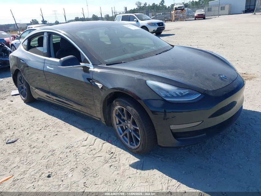 2018 TESLA MODEL 3 LONG RANGE/MID RANGE - 5YJ3E1EA5JF033780