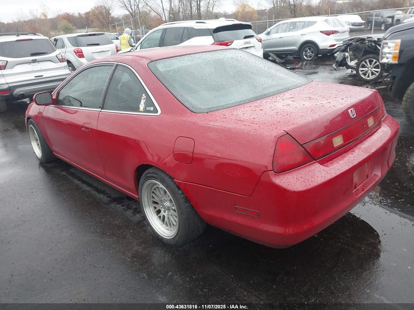1HGCG3156YA035220 2000 HONDA ACCORD photo no. 3