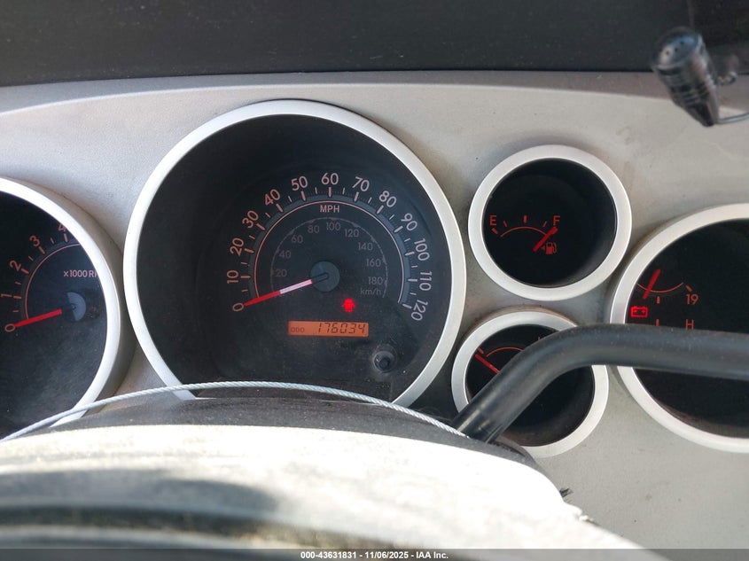 5TFJT52167X001556 2007 TOYOTA TUNDRA photo no. 7