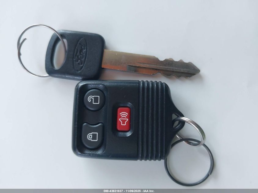 2011 Ford E-350 Super Duty Xlt VIN: 1FBSS3BL5BDB20517 Lot: 43631837