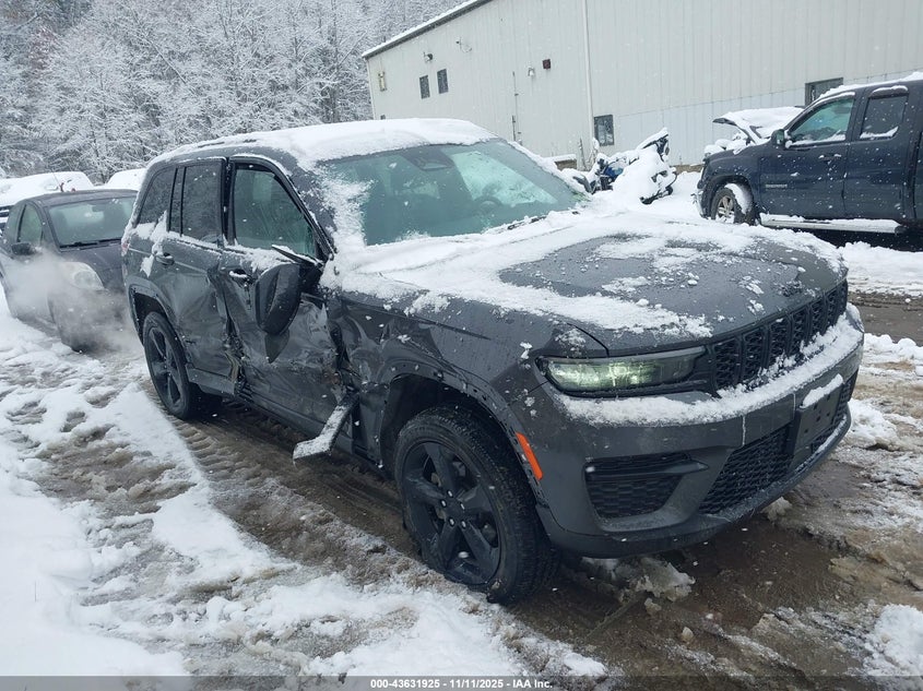 JEEP GRAND CHEROKEE ALTITUDE 4X4
