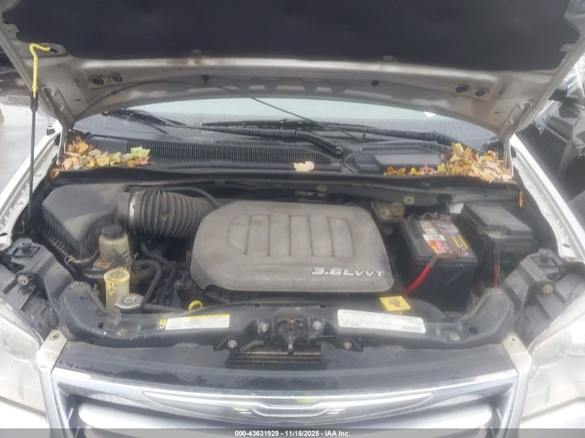 2011 Chrysler Town & Country Touring VIN: 2A4RR5DG8BR631194 Lot: 43631929