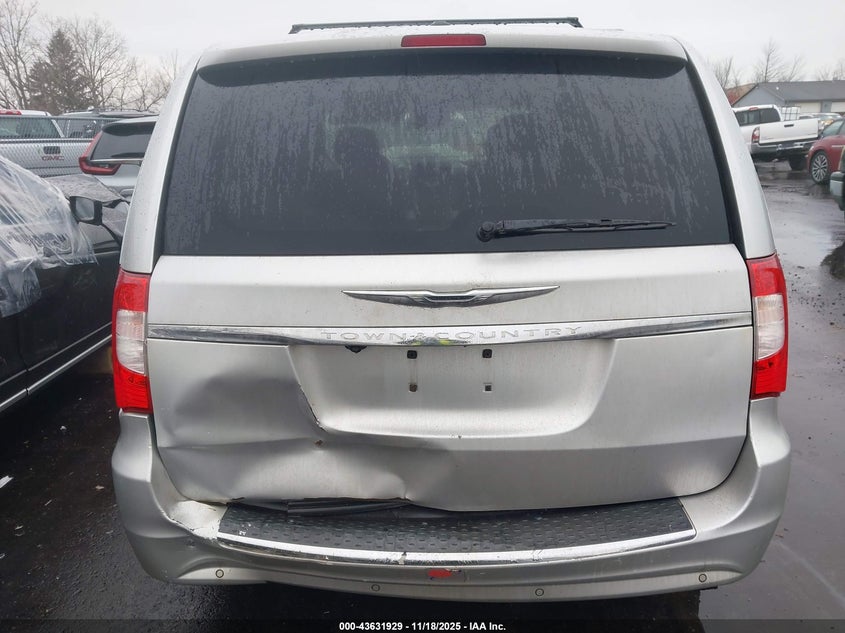 2011 Chrysler Town & Country Touring VIN: 2A4RR5DG8BR631194 Lot: 43631929