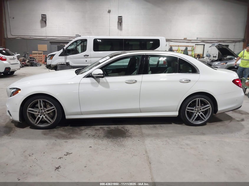 2019 MERCEDES-BENZ E 300 4MATIC WDDZF4KB2KA634912