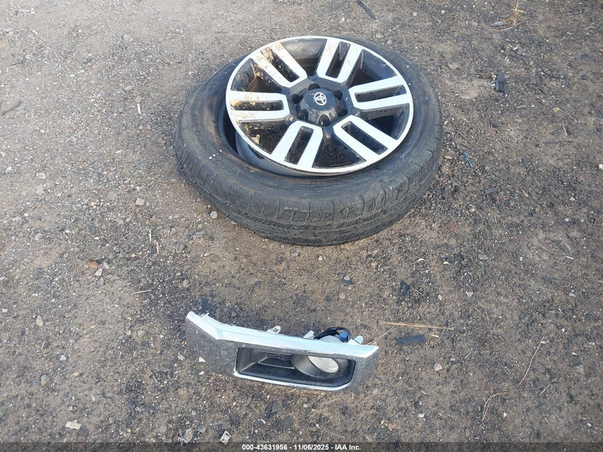 2016 TOYOTA 4RUNNER LIMITED - JTEBU5JR1G5386346