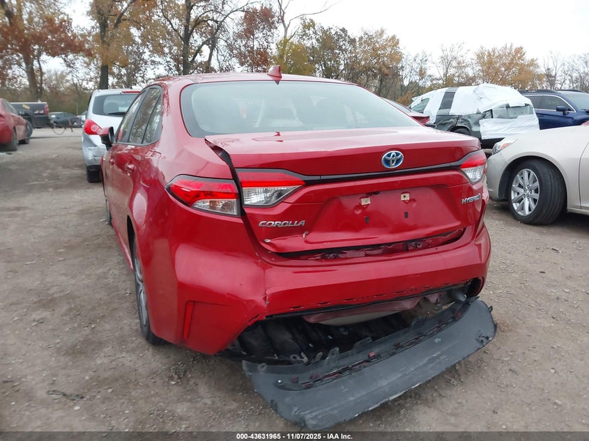 2021 TOYOTA COROLLA HYBRID LE - JTDEAMDE9MJ032882