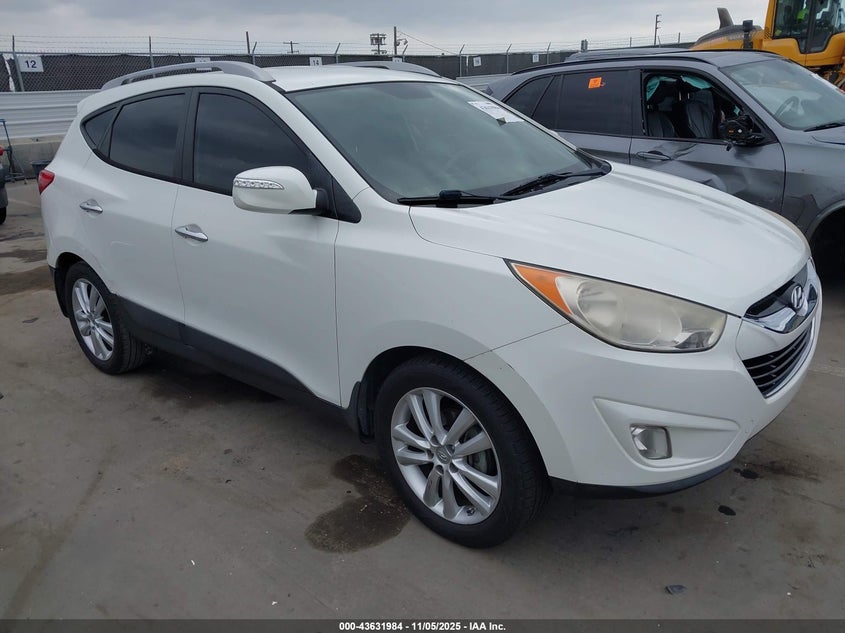 HYUNDAI TUCSON LIMITED