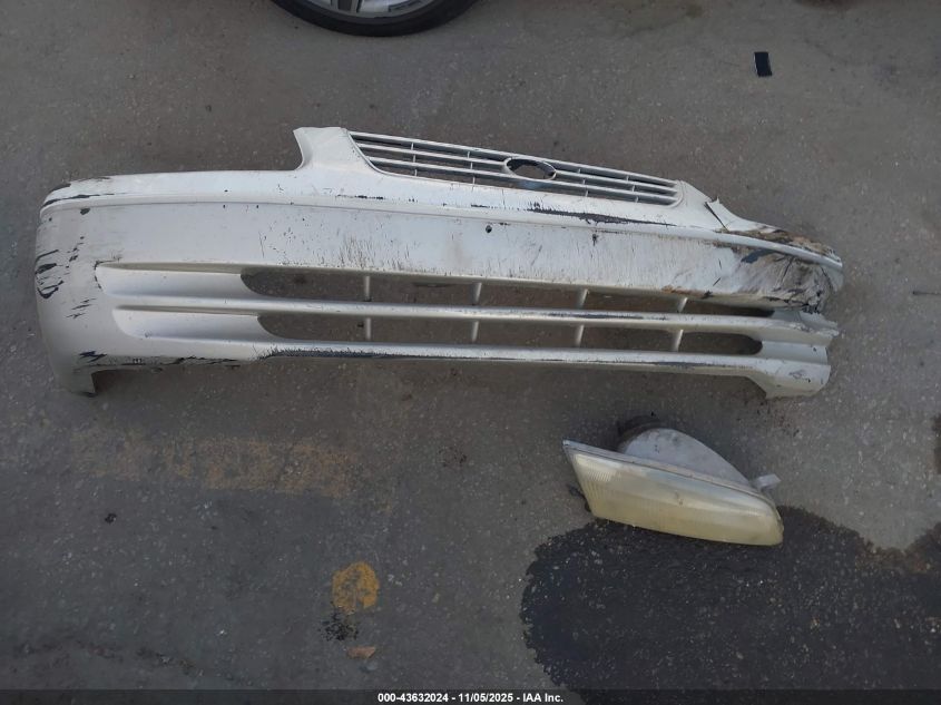 1999 Toyota Camry Le VIN: JT2BG22K4X0347798 Lot: 43632024