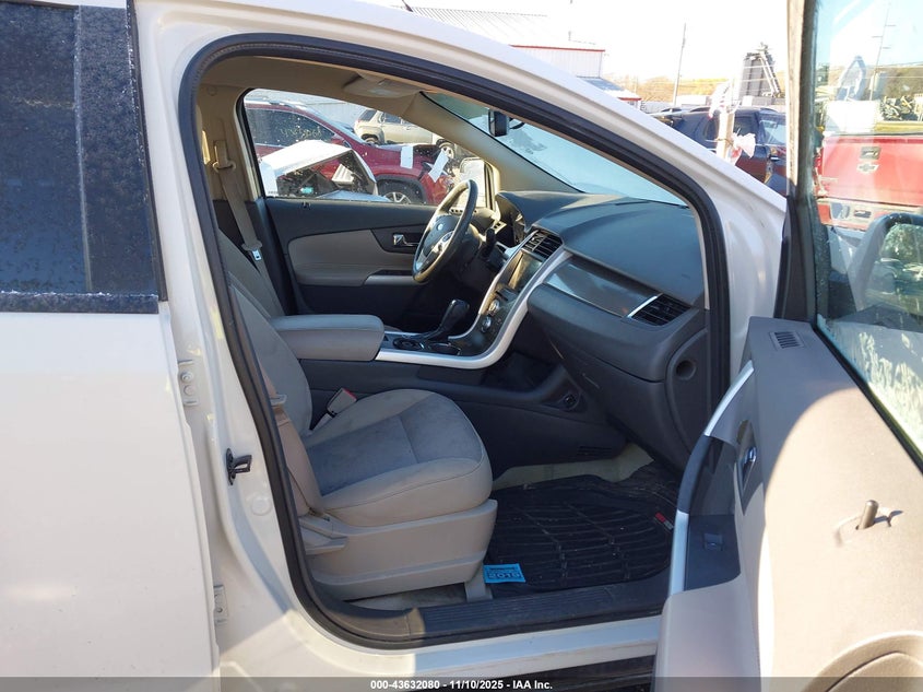 2FMDK3JC5BBA64330 2011 FORD EDGE photo no. 5