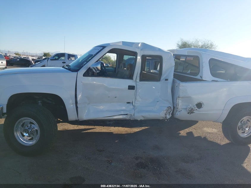 1994 GMC Sierra K2500 VIN: 1GTGK29N5RE535554 Lot: 43632134