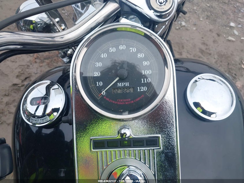 1HD1FDL13VY606737 1997 HARLEY-DAVIDSON ROAD KING photo no. 7