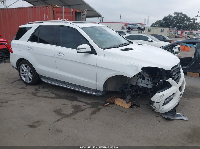 2014 MERCEDES-BENZ ML 350 - 4JGDA5JB0EA322453