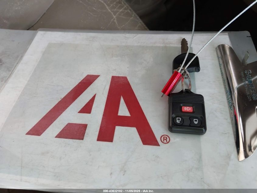 2005 Ford Escape Xlt VIN: 1FMYU03175KE32569 Lot: 43632182