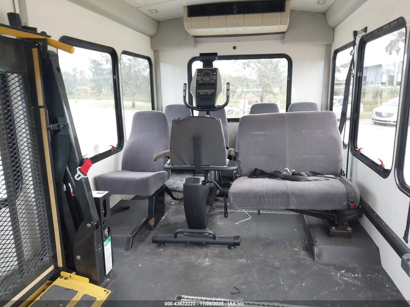 2014 Ford E-350 Cutaway VIN: 1FDEE3FL2EDA94663 Lot: 43632223