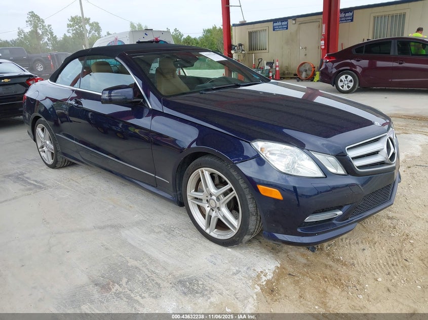 2013 MERCEDES-BENZ E 550 - WDDKK7DF1DF207922