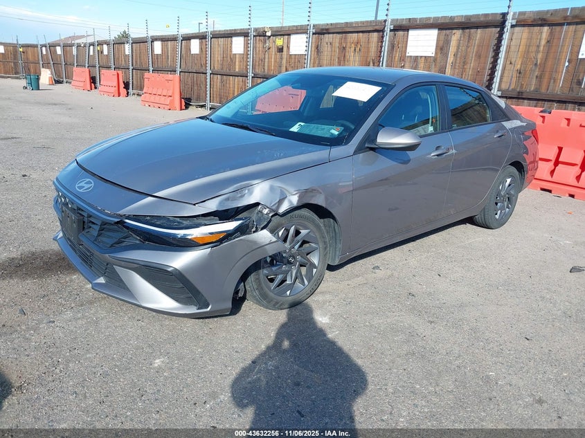 2024 HYUNDAI ELANTRA SEL KMHLM4DG0RU696277