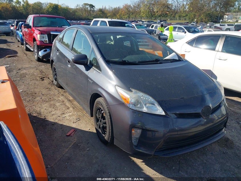 TOYOTA PRIUS THREE