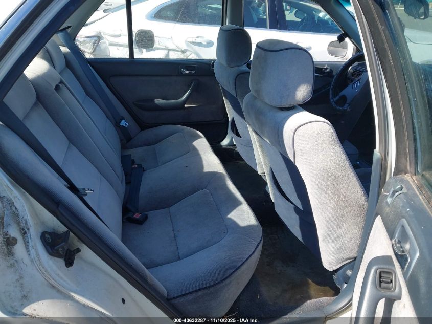 1991 Honda Accord Lx VIN: 1HGCD7656MA155625 Lot: 43632287