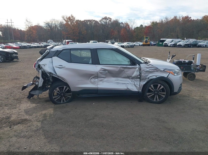 2019 NISSAN KICKS SV 3N1CP5CU5KL553661