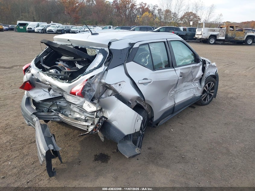 2019 NISSAN KICKS SV 3N1CP5CU5KL553661