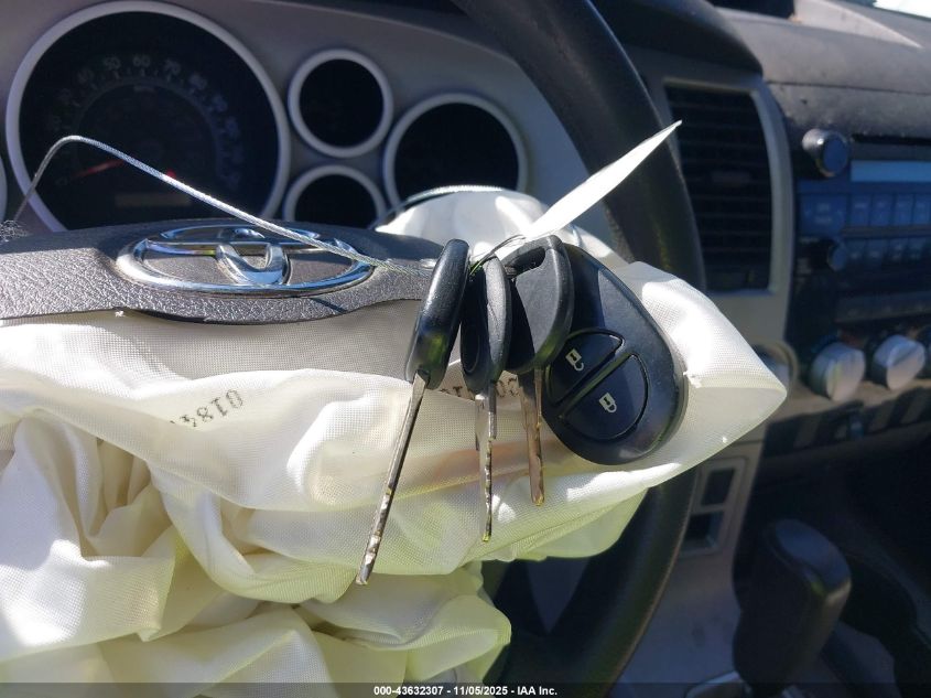 2008 Toyota Tundra Sr5 5.7L V8 VIN: 5TFRV541X8X042834 Lot: 43632307