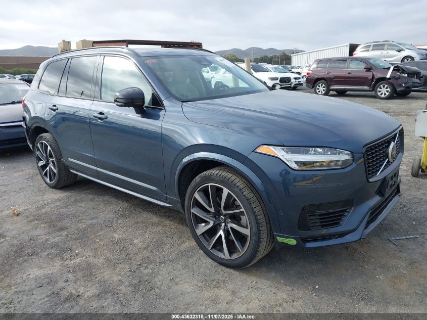 VOLVO XC90 T8 PLUS DARK THEME 7-SEATER