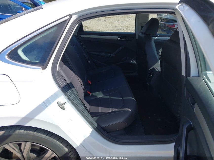 2021 VOLKSWAGEN PASSAT 2.0T SE 1VWSA7A35MC009639