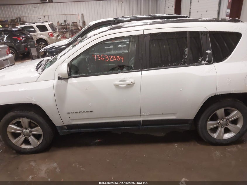 2016 Jeep Compass Sport/North VIN: 1C4NJDAB2GD752733 Lot: 43632334