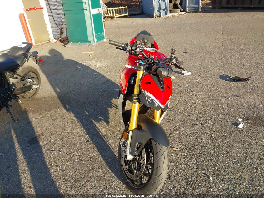 ZDMFAKNW7MB002701 2021 DUCATI STREETFIGHTER photo no. 5